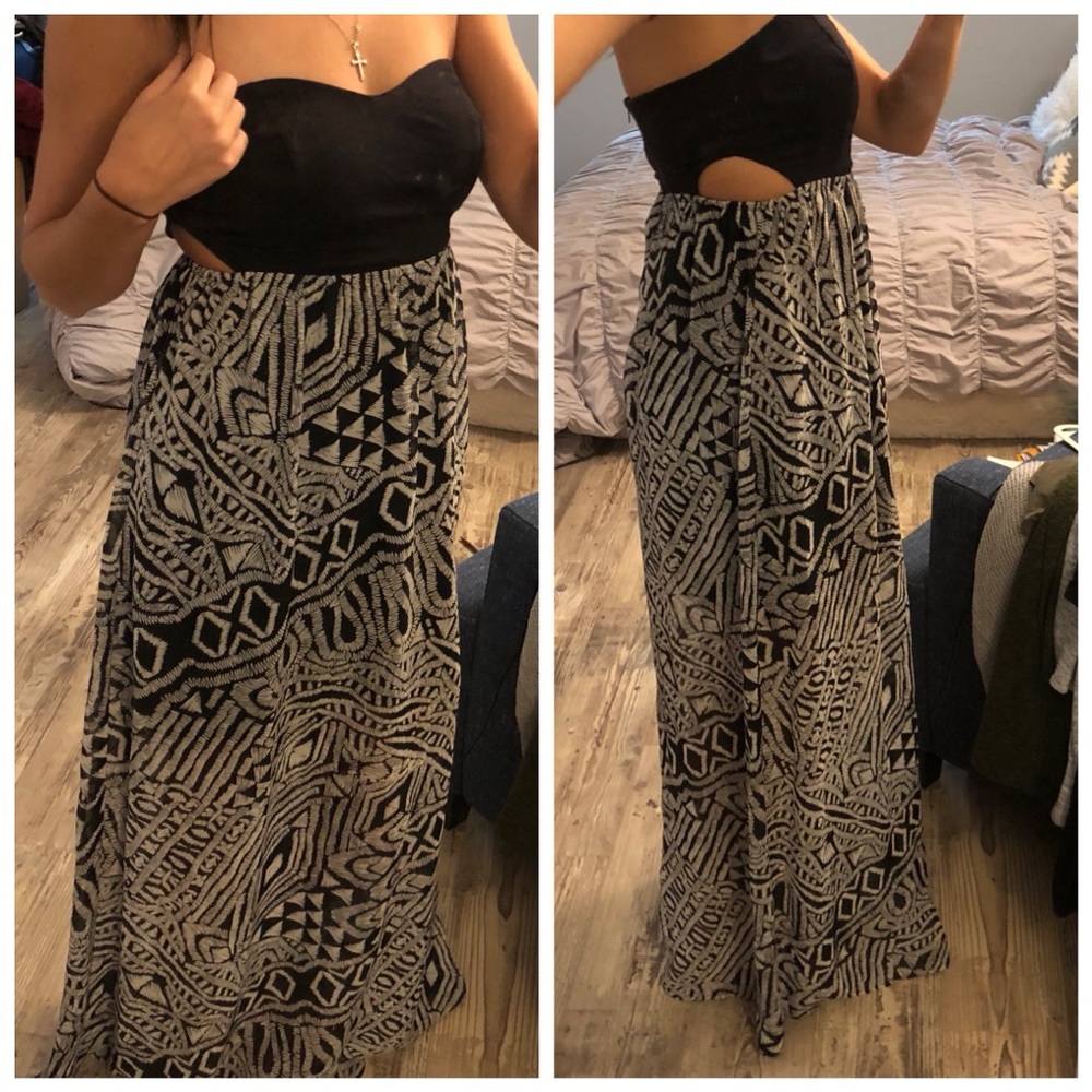 Black and White Print Maxi Dress